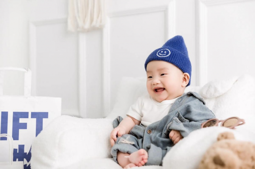 射阳宝宝吃奶蹬腿烦躁扭动 射阳宝宝吃奶蹬腿烦躁扭动